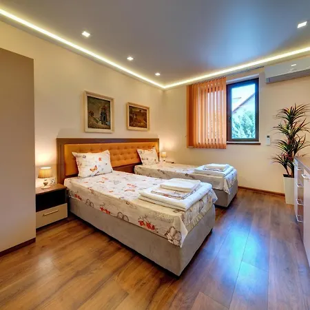 Sea Garden - First Line & Free Parking Apartman Burgasz